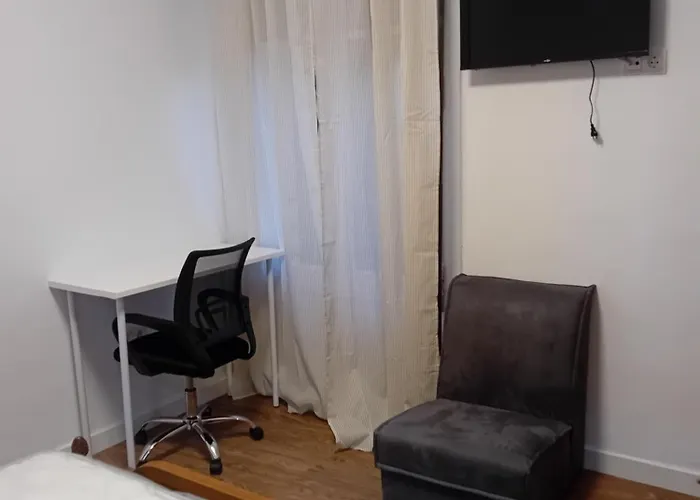 Puerta Del Carmen Alloggio in famiglia Saragozza